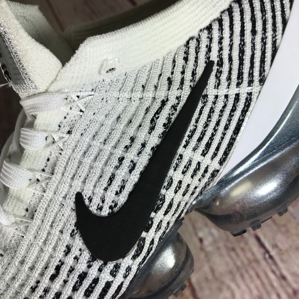 NIKE Vapormax Flyknit 3 "Zebra" White/Black - Picture 8 of 8